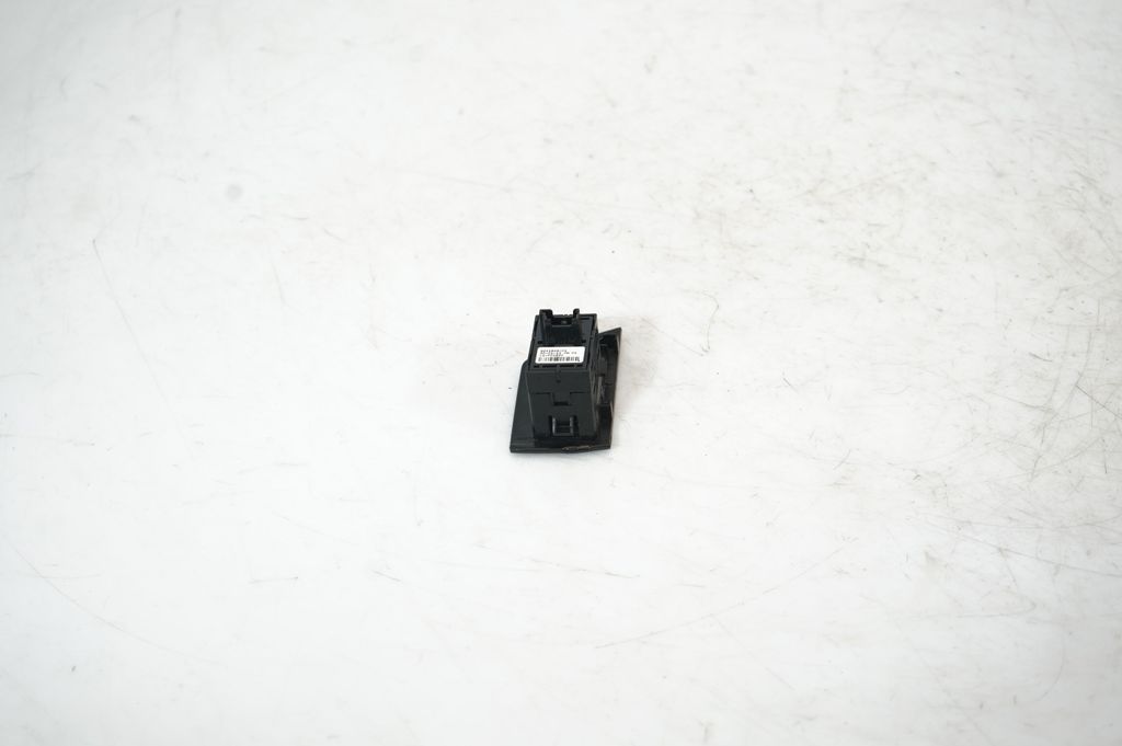 Electric window control switch (4)