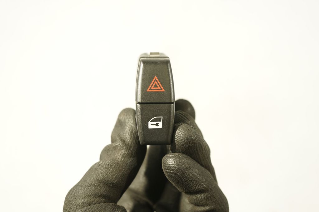 Hazard light switch