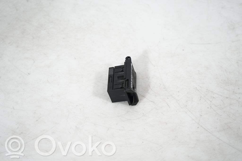 Engine control unit/module (4)