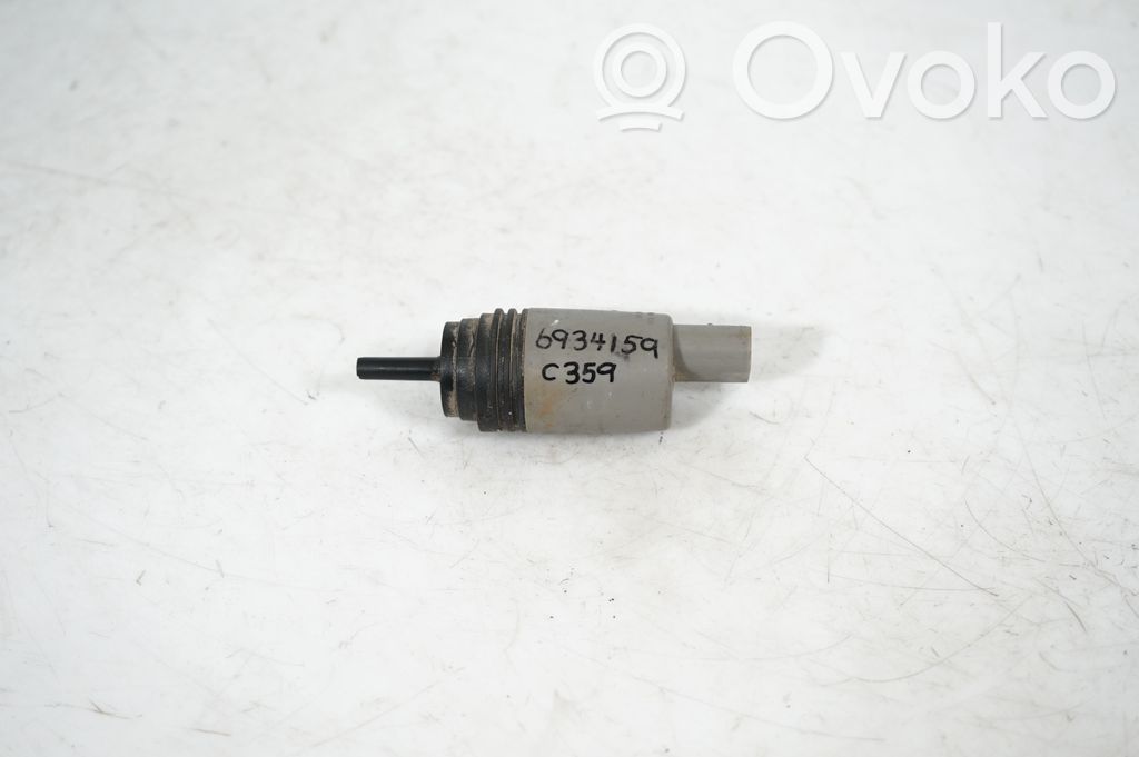 Windscreen/windshield washer pump