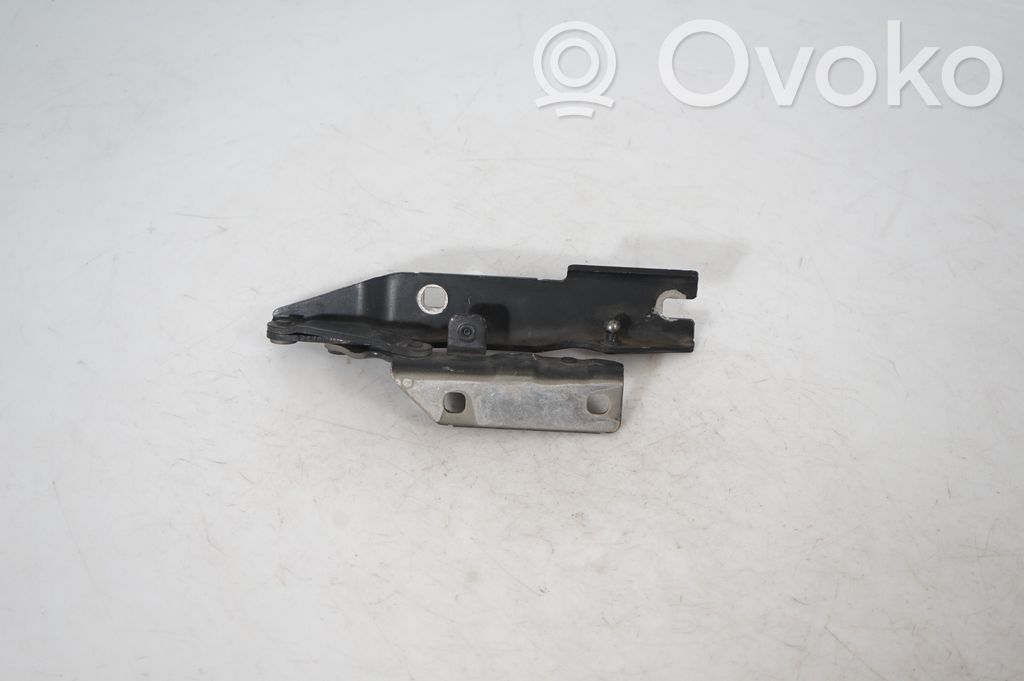 Engine bonnet/hood hinges (5)