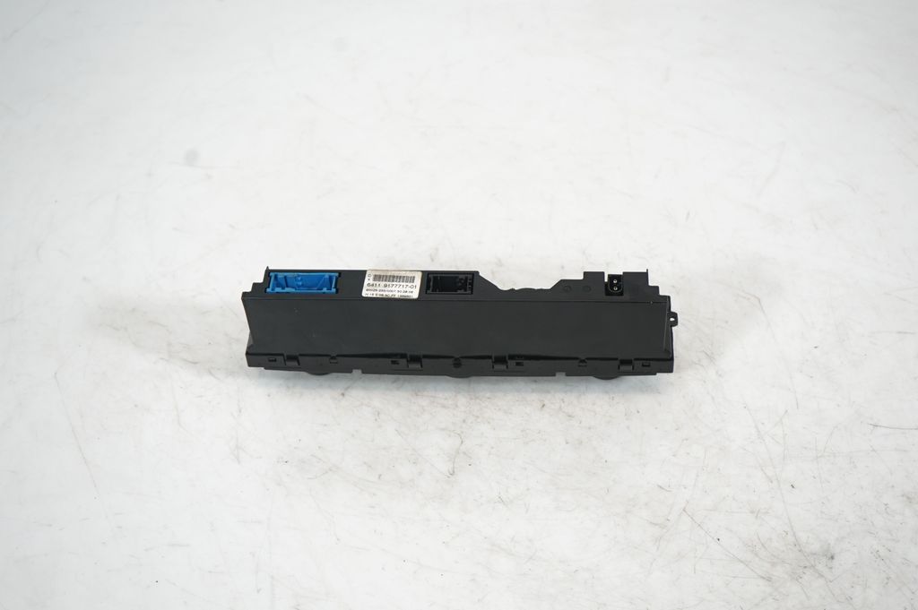 Climate control unit (5)