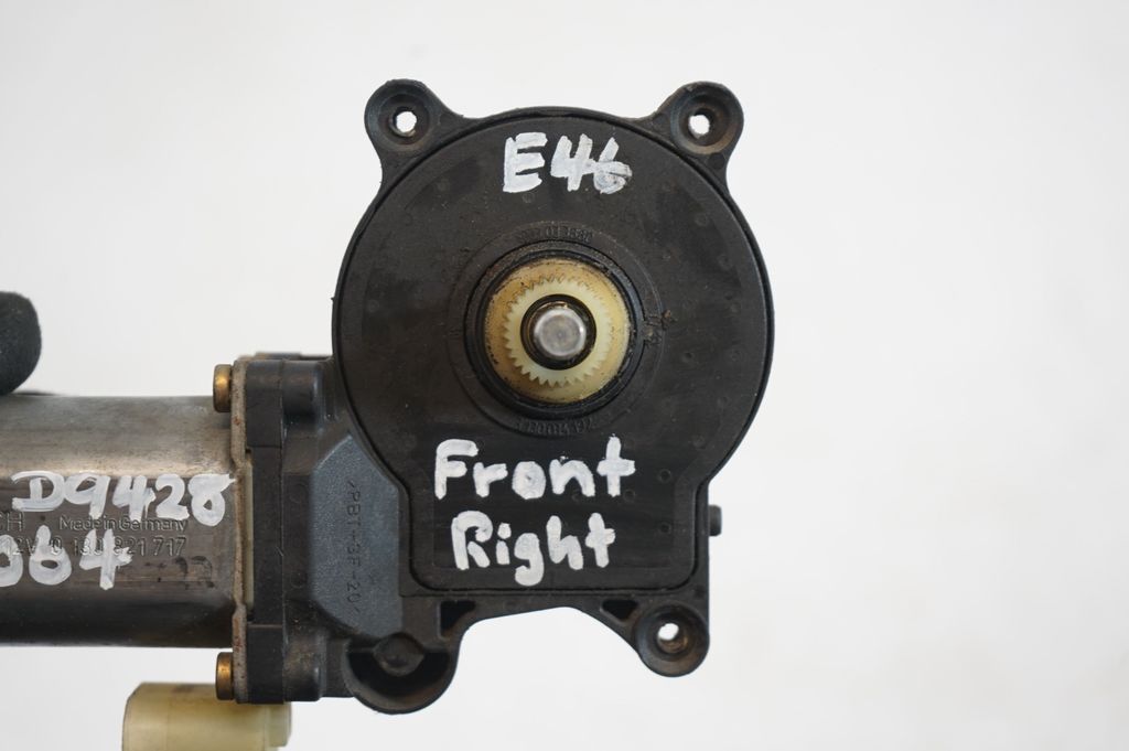 Front door window regulator motor (7)