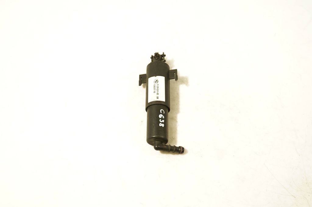 Headlight washer spray nozzle