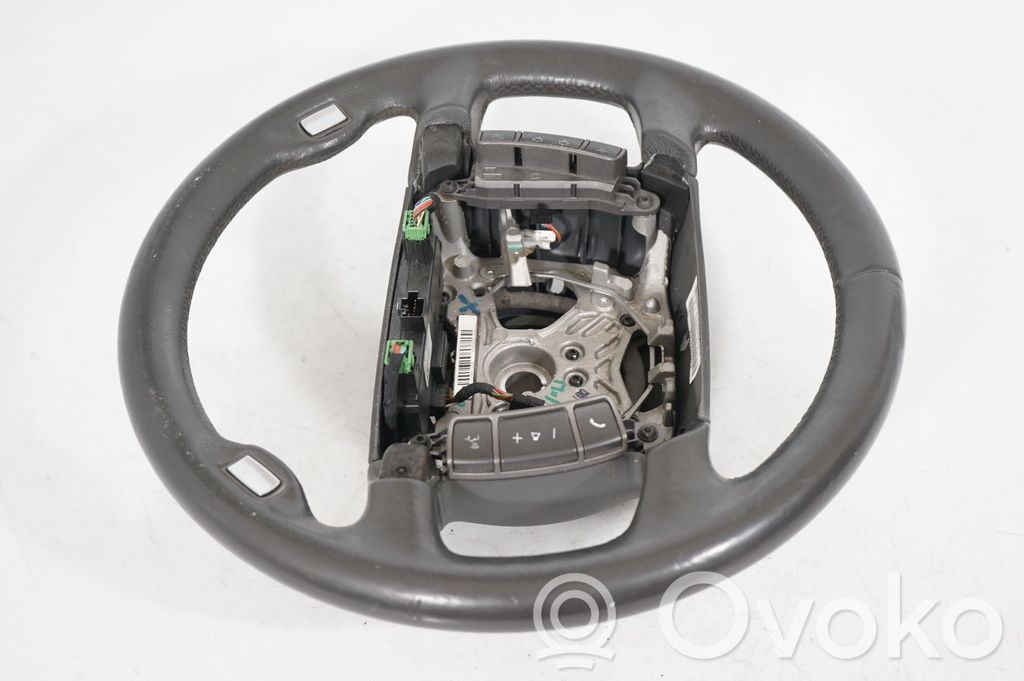 Steering wheel (2)