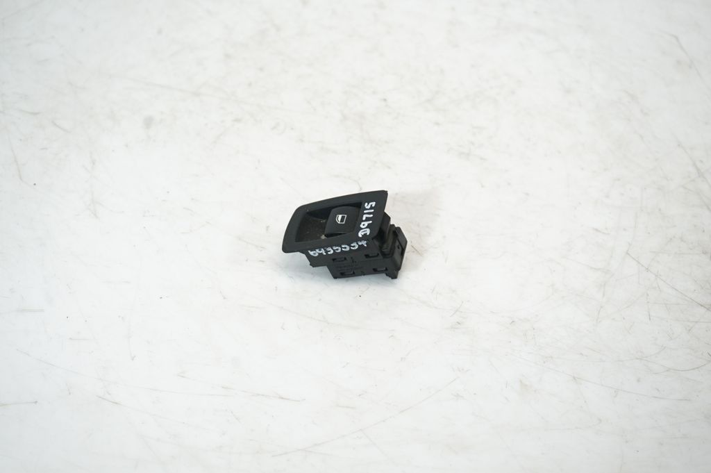 Electric window control switch (2)