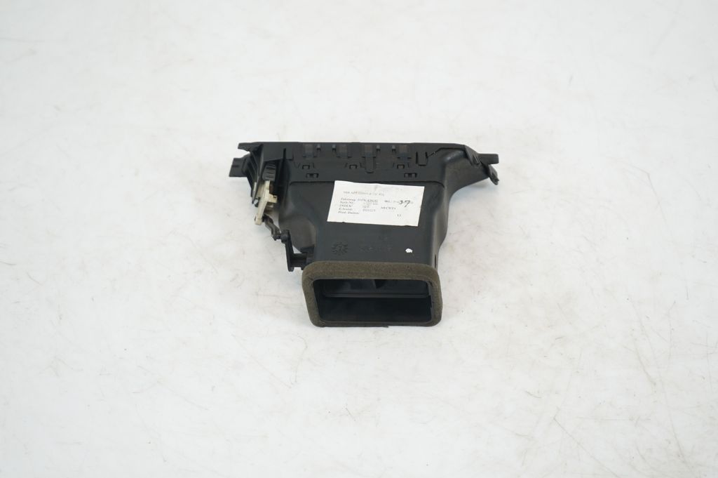 Dashboard side air vent grill/cover trim (3)