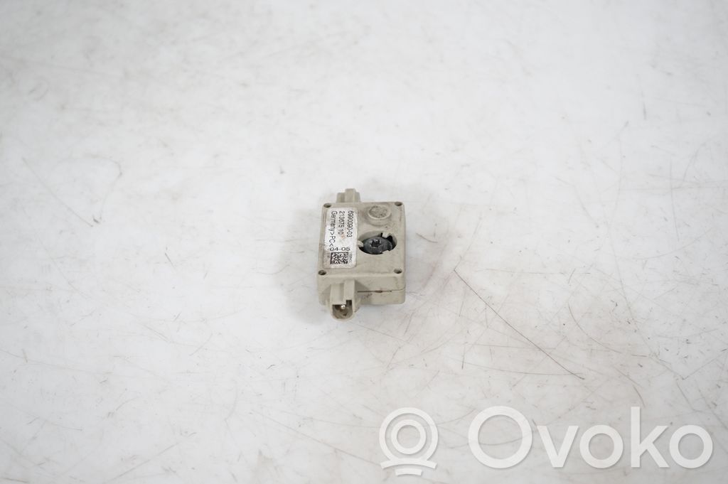 Aerial antenna amplifier (2)