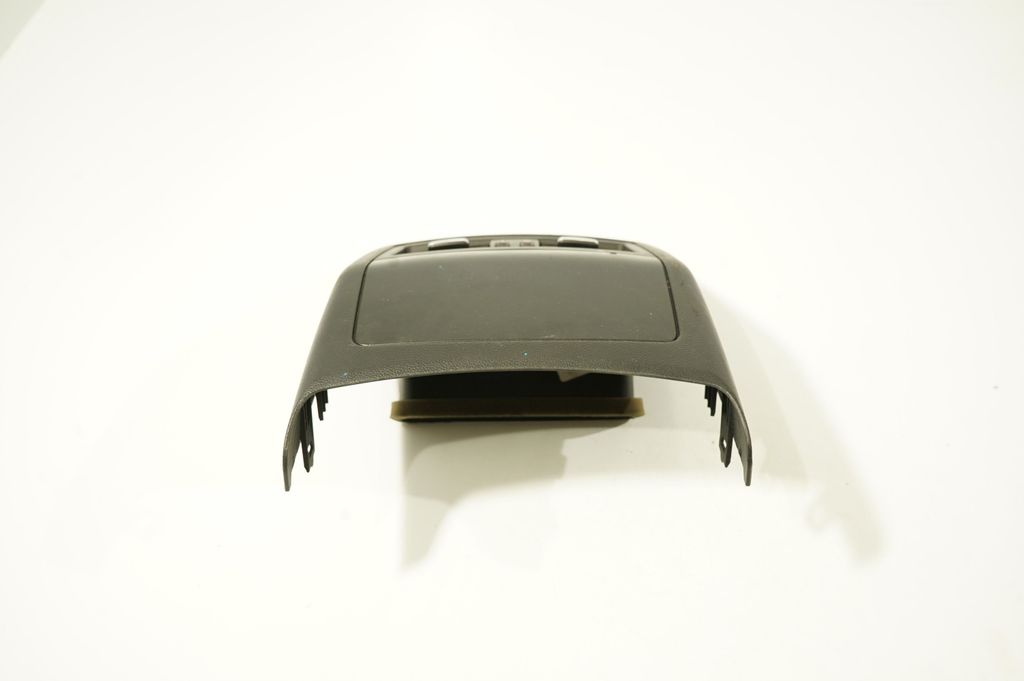 Rear air vent grill (4)