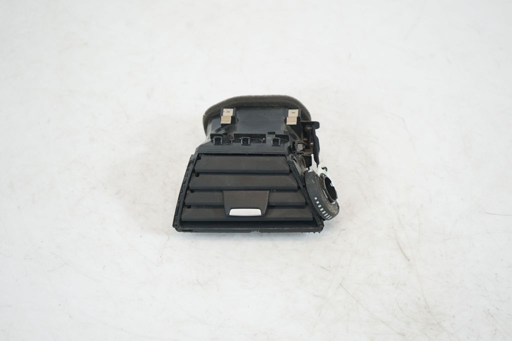 Dashboard side air vent grill/cover trim