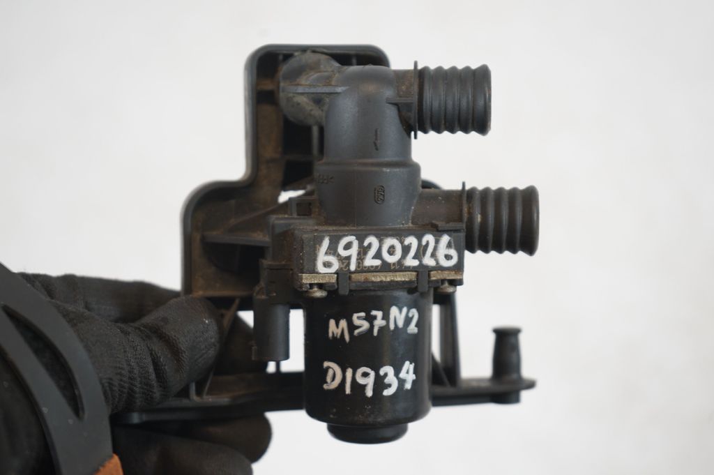 Coolant heater control valve (8)