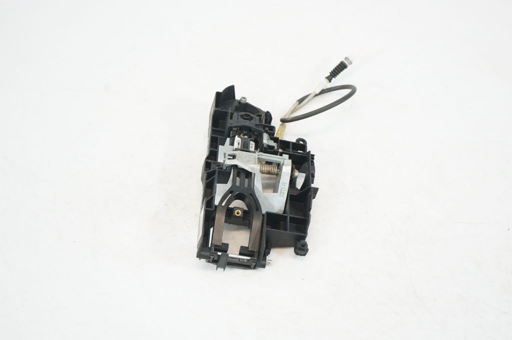 Rear door exterior handle (2)