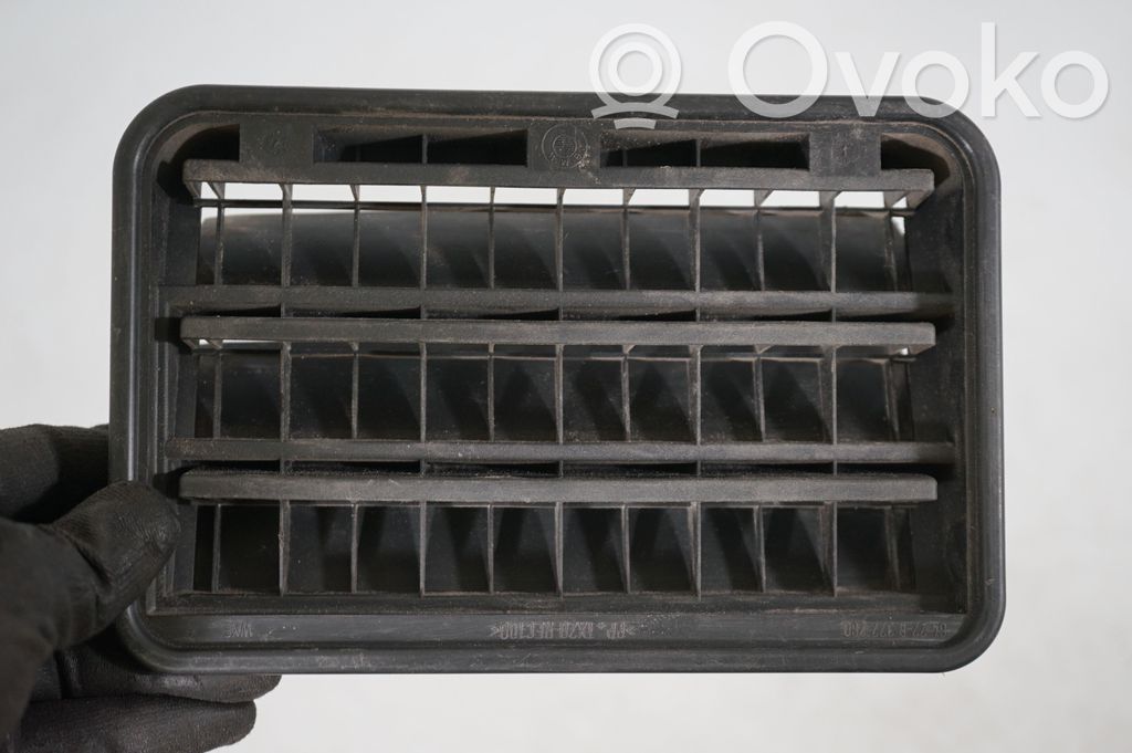 Quarter panel pressure vent (6)