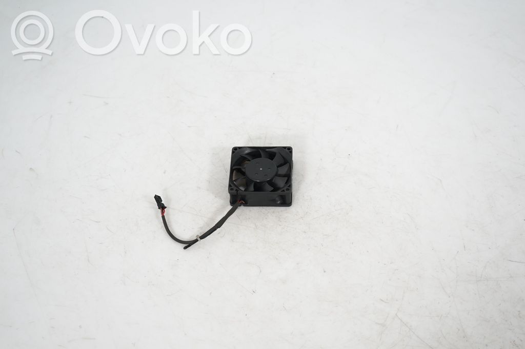 Engine control unit/module fan (2)