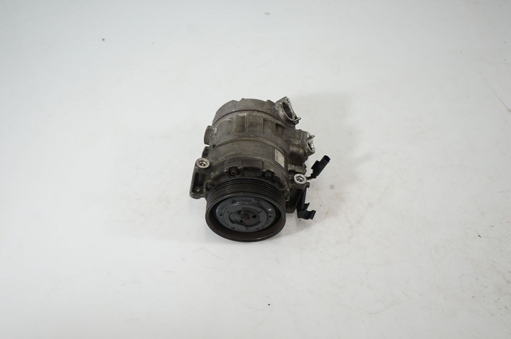 Air conditioning (A/C) compressor (pump) (5)