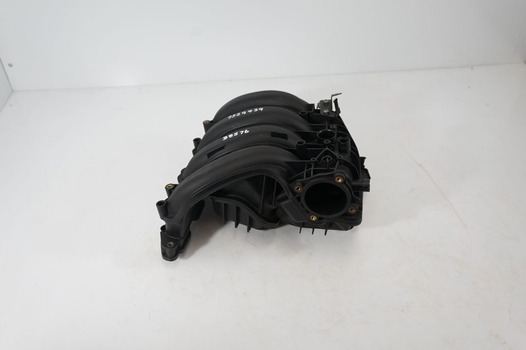 Intake manifold (2)