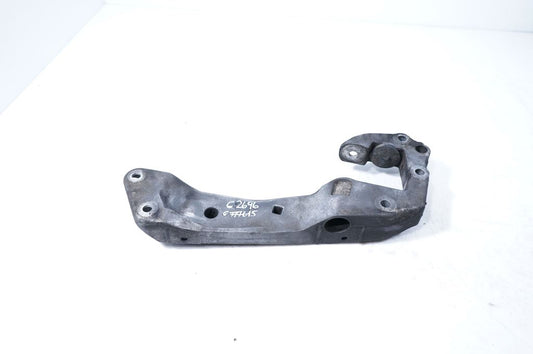 Gearbox mounting bracket