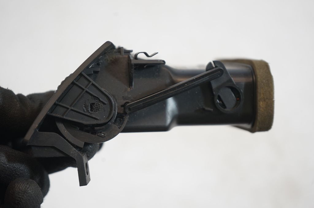 Dashboard side air vent grill/cover trim (6)