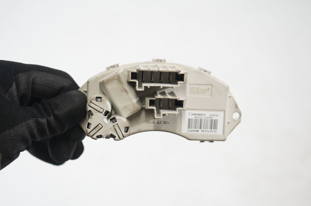 Heater blower motor/fan resistor (7)