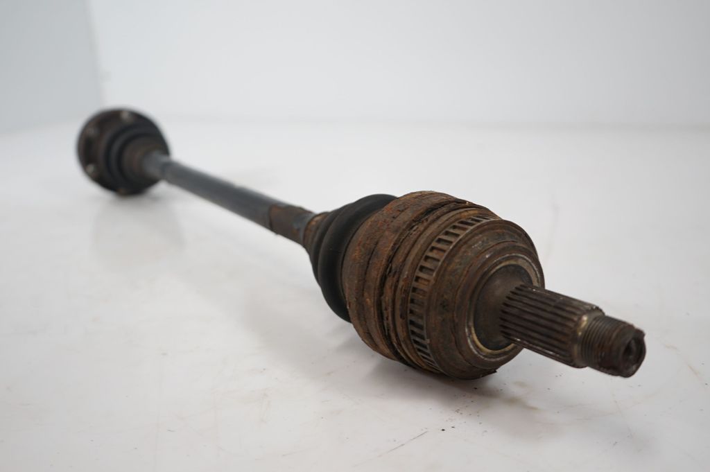 Rear driveshaft (5)
