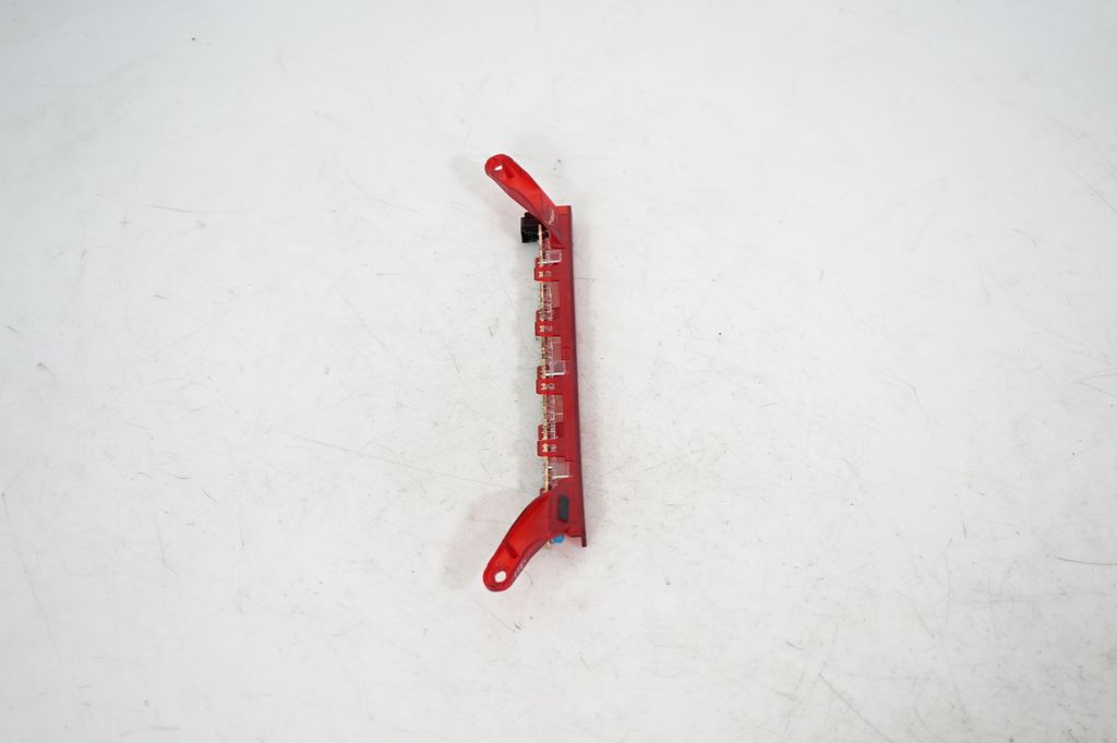 Third/center stoplight (4)