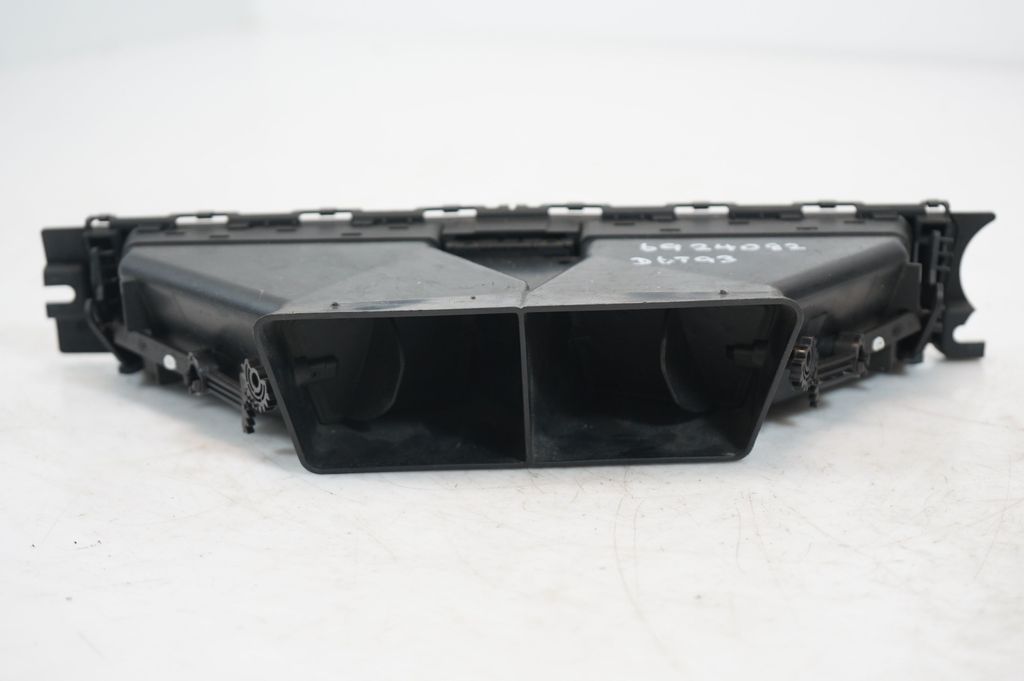 Dash center air vent grill (7)