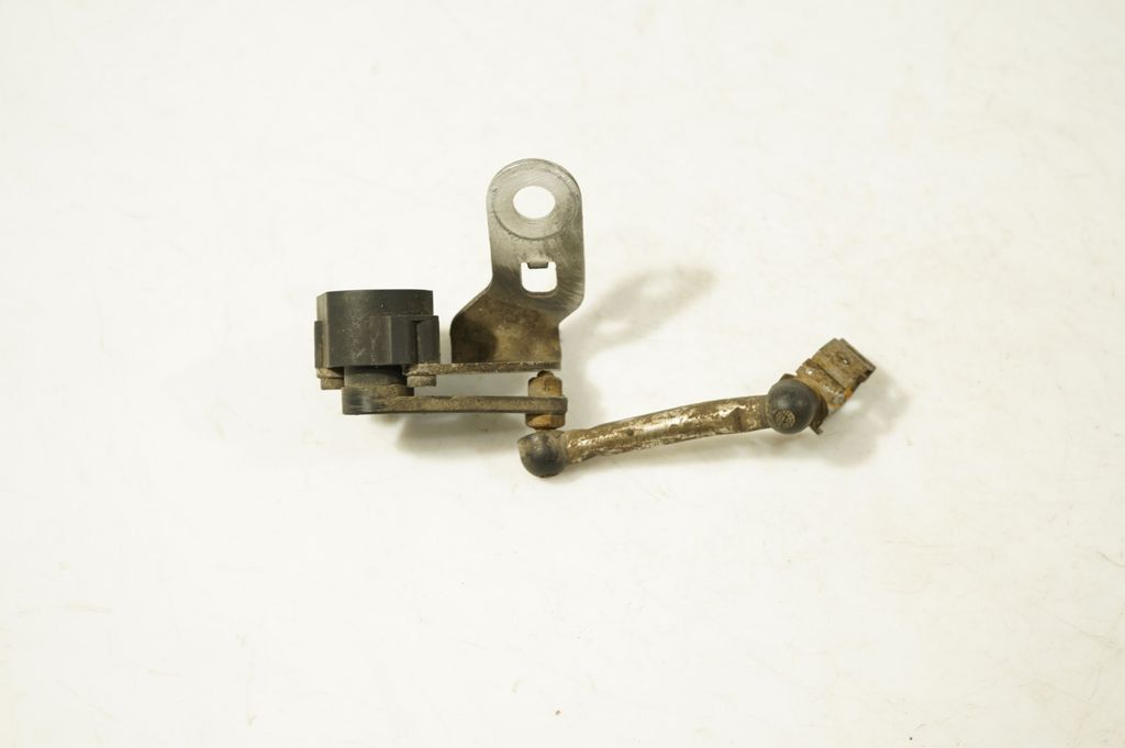 Headlight/headlamp level sensor (3)