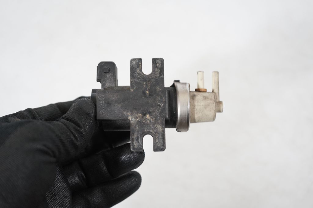 Turbo solenoid valve (7)