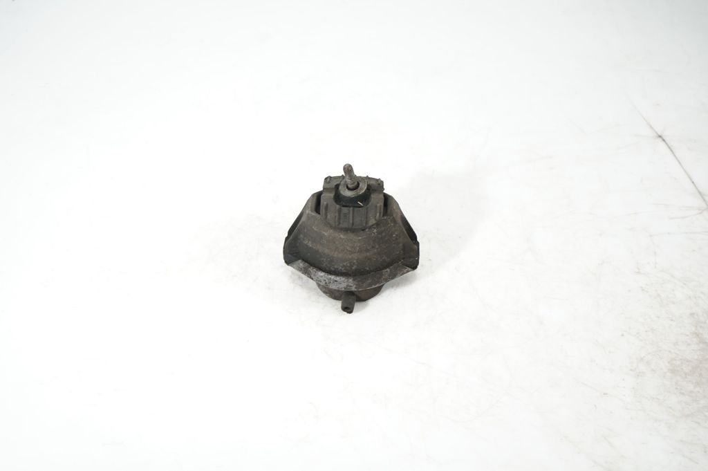 Engine mount bracket (2)