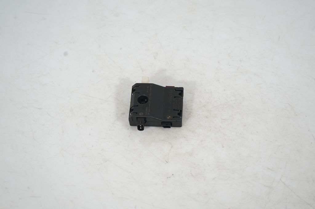 Antenna control unit