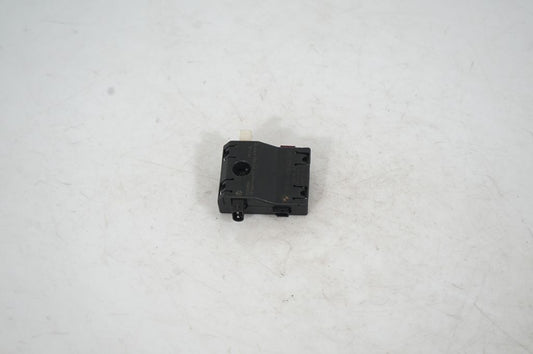 Antenna control unit