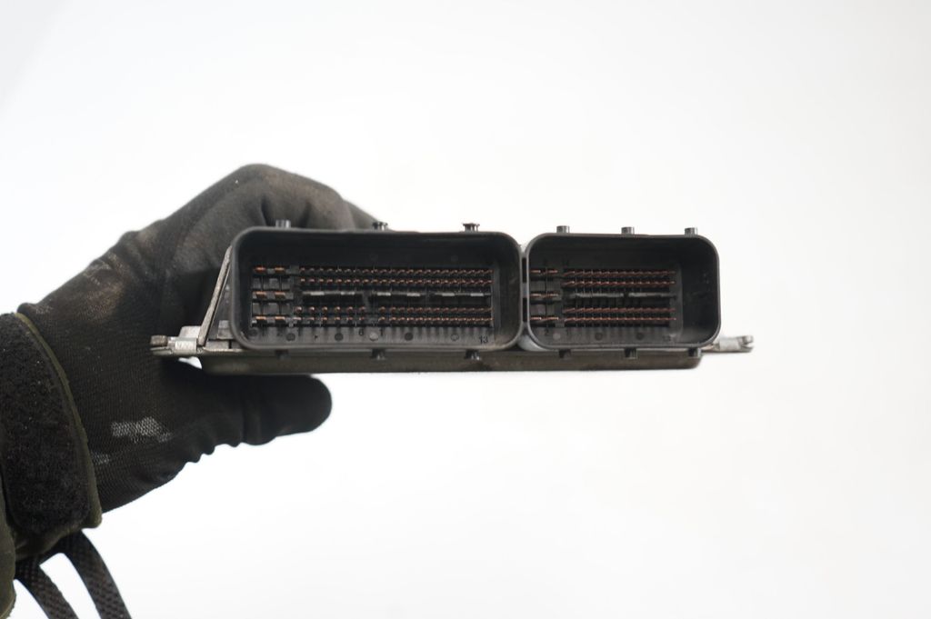 Engine control unit/module (6)