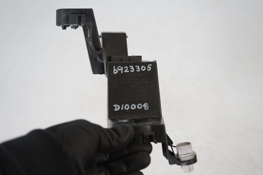 Rear/tail lights (9)