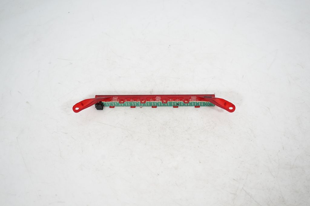 Third/center stoplight (3)