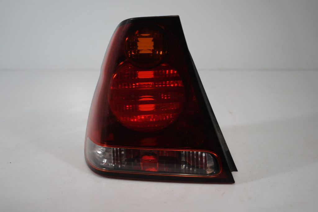 Rear/tail lights (6)