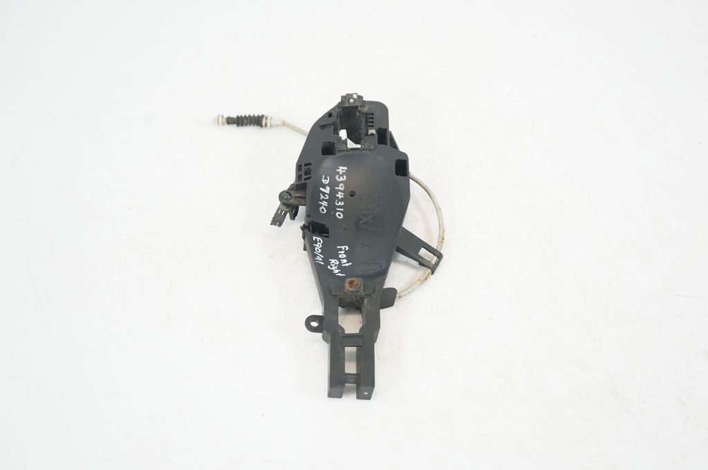 Front door exterior handle/bracket (2)