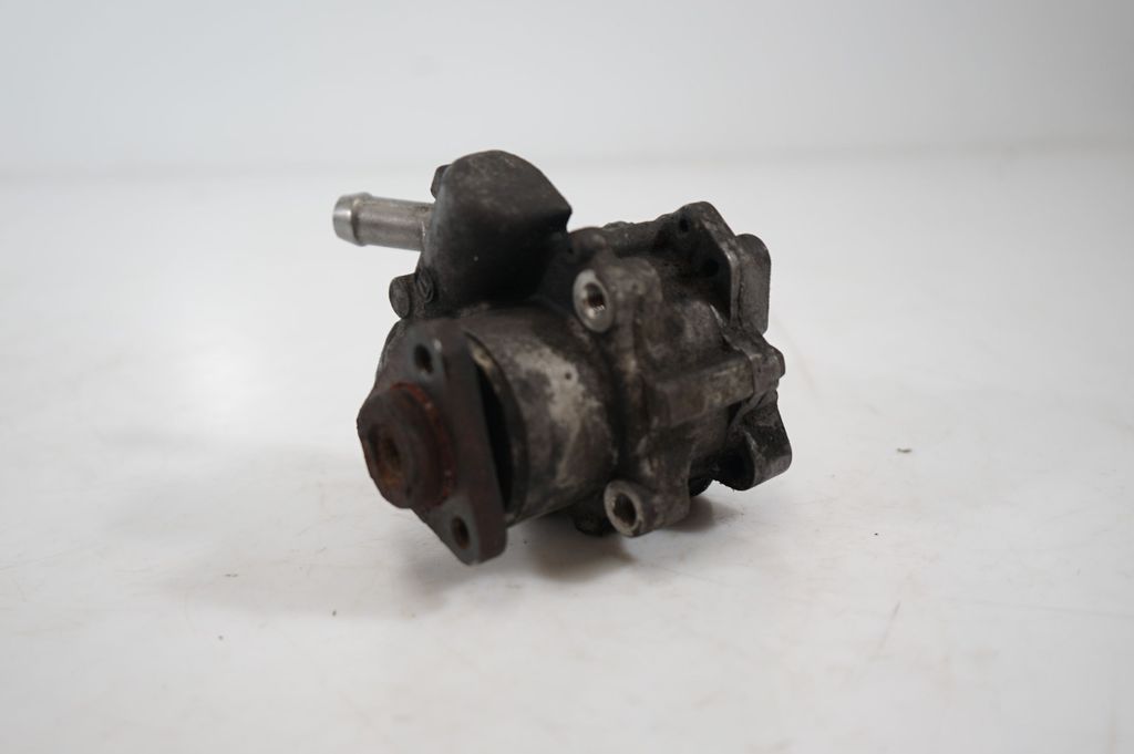 Power steering pump (7)