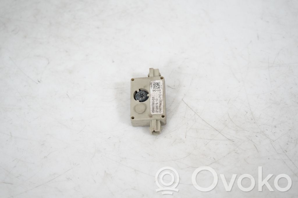 Aerial antenna amplifier (4)