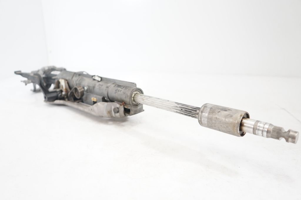 Steering wheel axle (6)