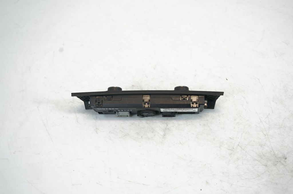 Climate control unit (3)