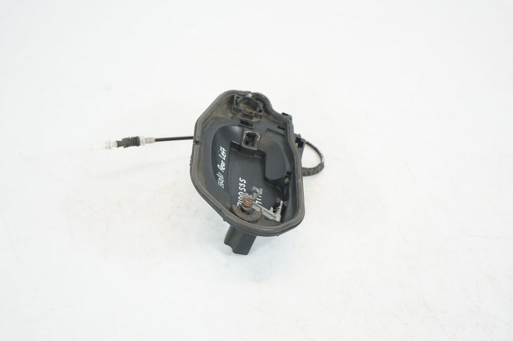 Rear door exterior handle (4)