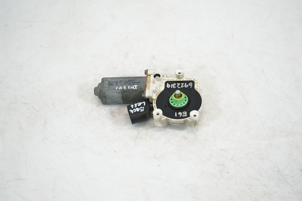 Rear door window regulator motor (3)