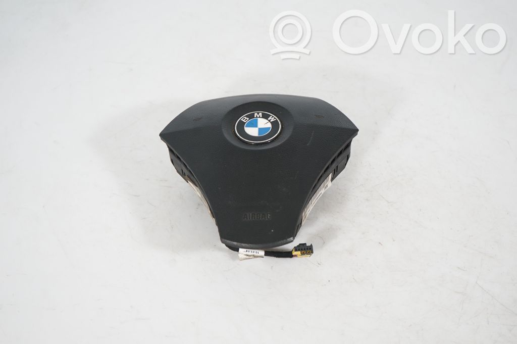 Steering wheel airbag