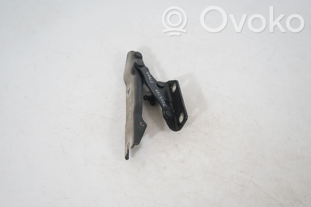 Engine bonnet/hood hinges (4)