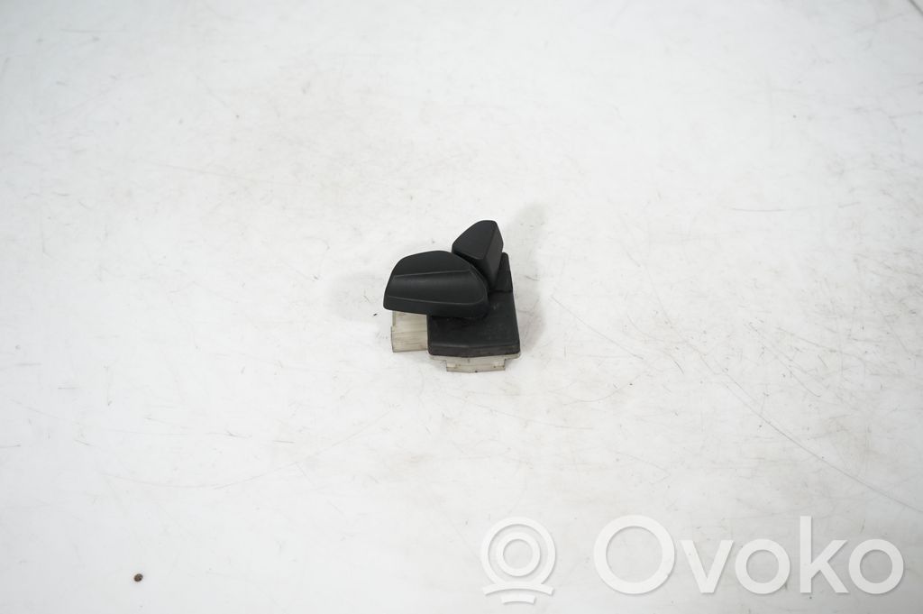 Seat control switch (2)
