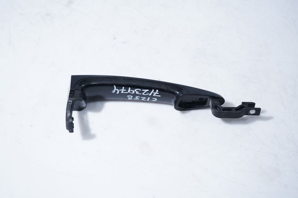 Front door exterior handle (3)