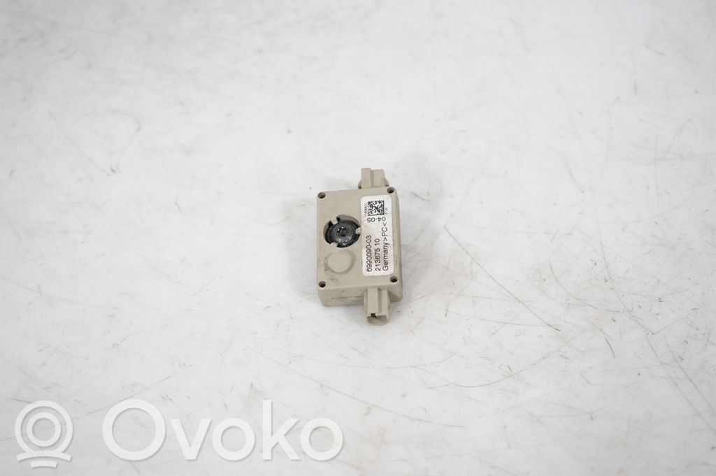 Aerial antenna amplifier (4)