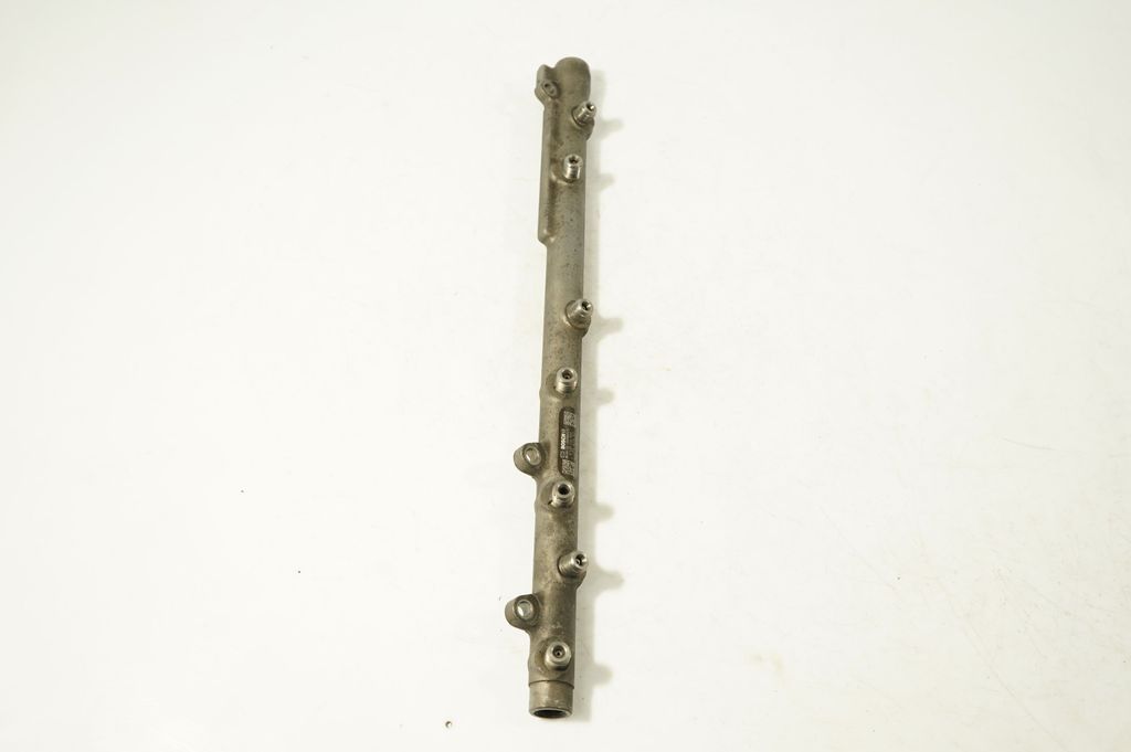 Fuel main line pipe