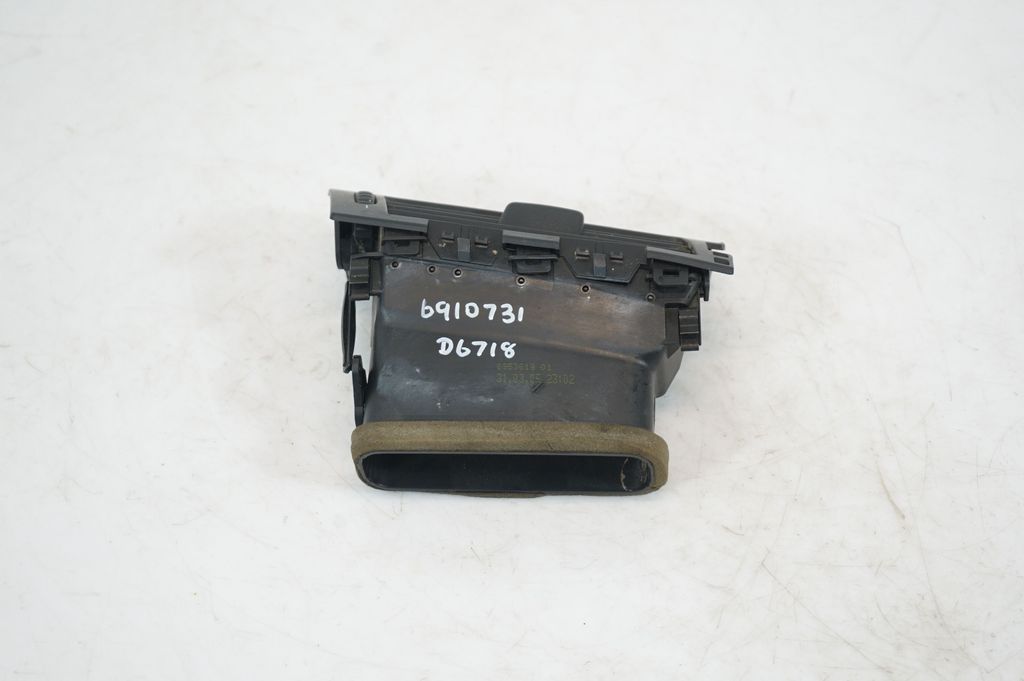 Dashboard side air vent grill/cover trim (3)