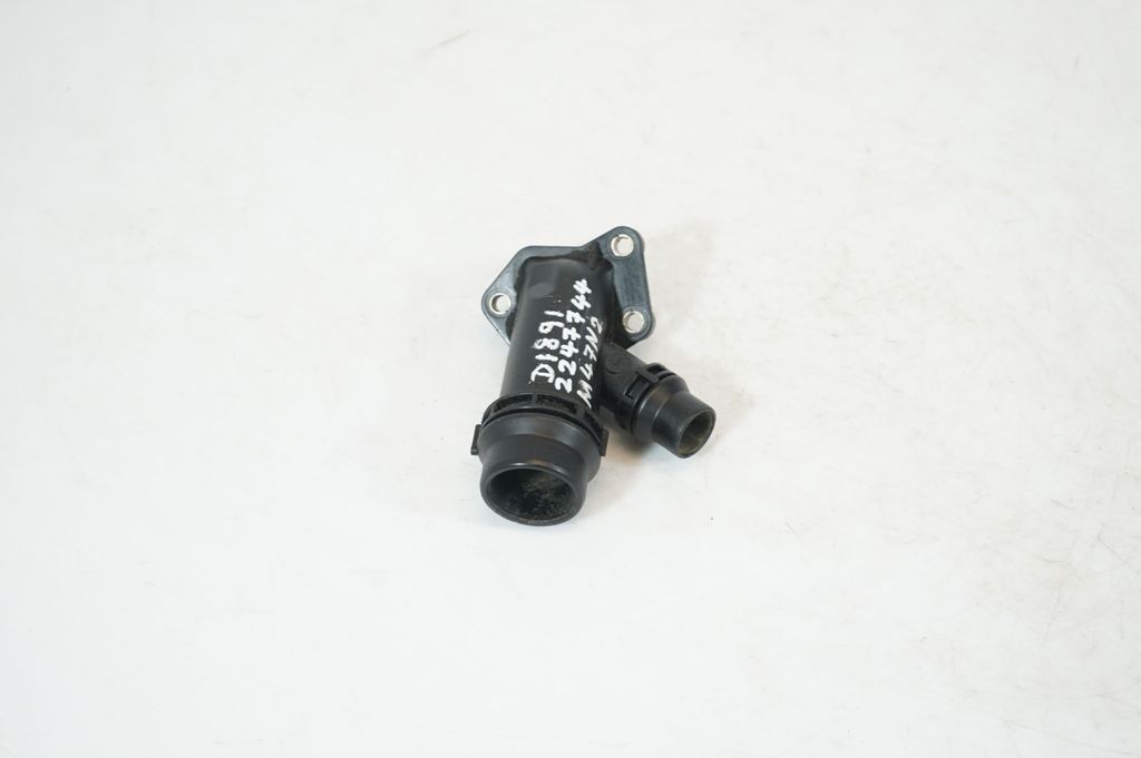 Engine coolant pipe/hose (4)